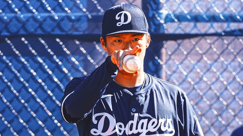 LOS ANGELES DODGERS Trending Image: Yoshinobu Yamamoto leaves Dodgers teammates awestruck with 'incredible' first session